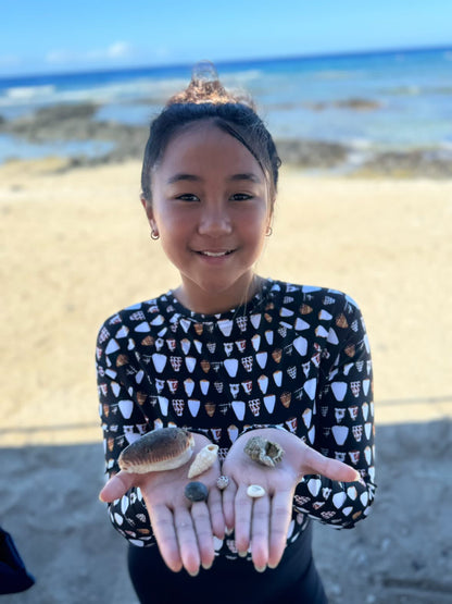WAIPI'O LONGSLEEVE in PUPU SHELLS